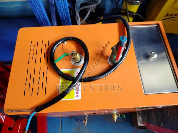 Commercial Steam Cleaning Machine - thumbnail 3