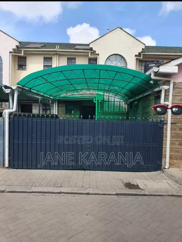 3bdrm Maisonette in Greenspan Housing, Donholm for sale