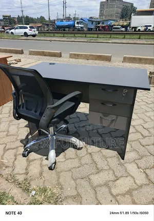 Home/Working Office Chair and Office Desk