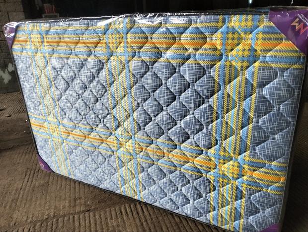 4 X 6 X 8 Fibre Mattresses! High Density Quilted