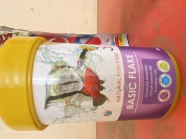 Goldfish and Koi Goldflake – Perfect Flakes for Goldfish - main view