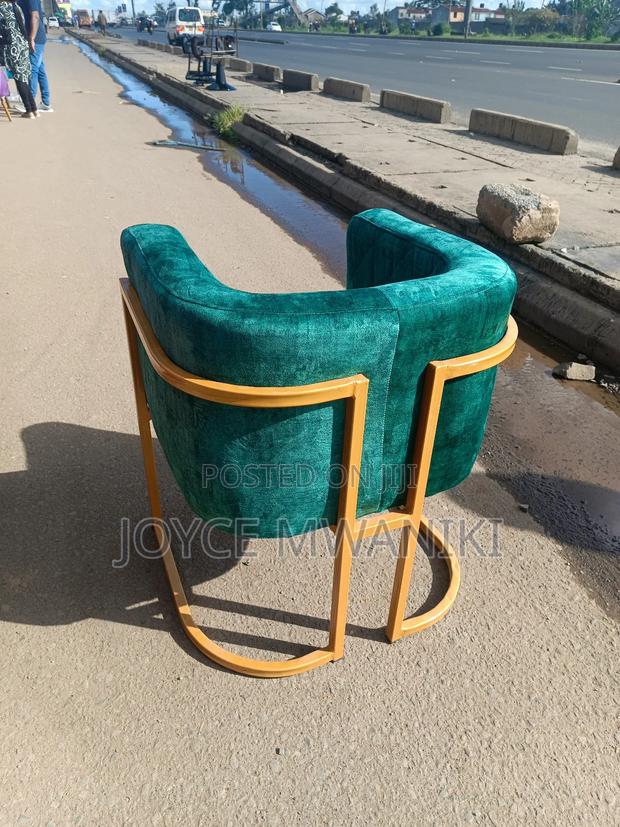 Manicure Seat, Emarld Green and Gold Frame - thumbnail 3