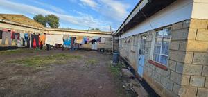 9bdrm Duplex in Kimumu for sale - main view