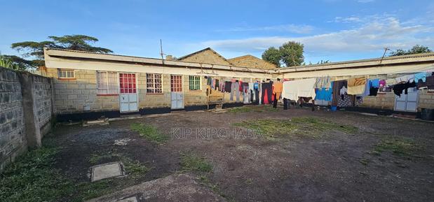 9bdrm Duplex in Kimumu for sale - thumbnail 6
