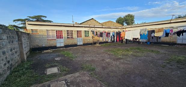 9bdrm Duplex in Kimumu for sale - thumbnail 7