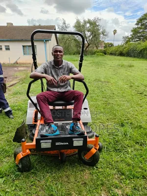Zero Turn/Ride-on Honda Lawn Mower Machine
