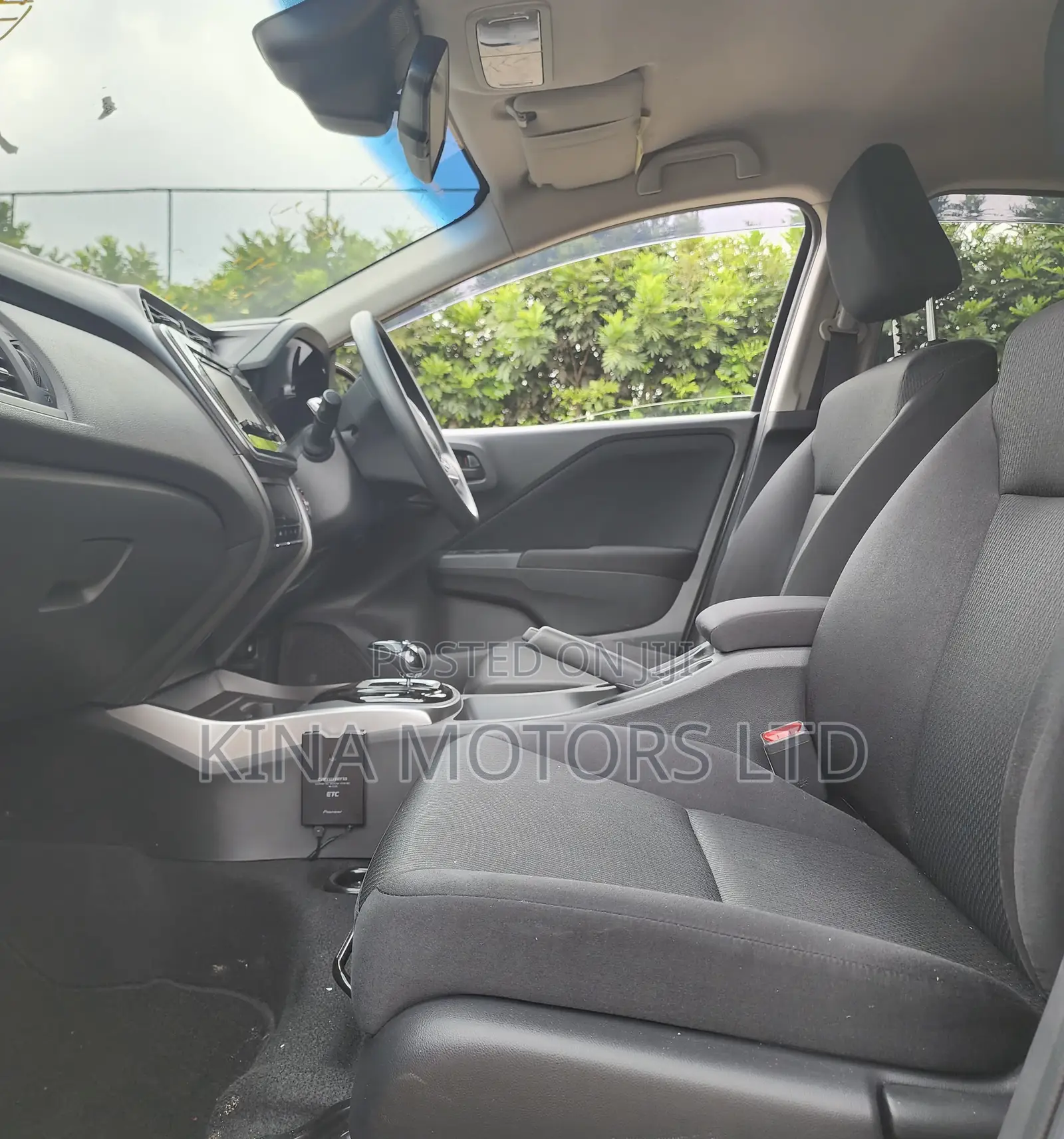 Honda Grace 2018 Silver