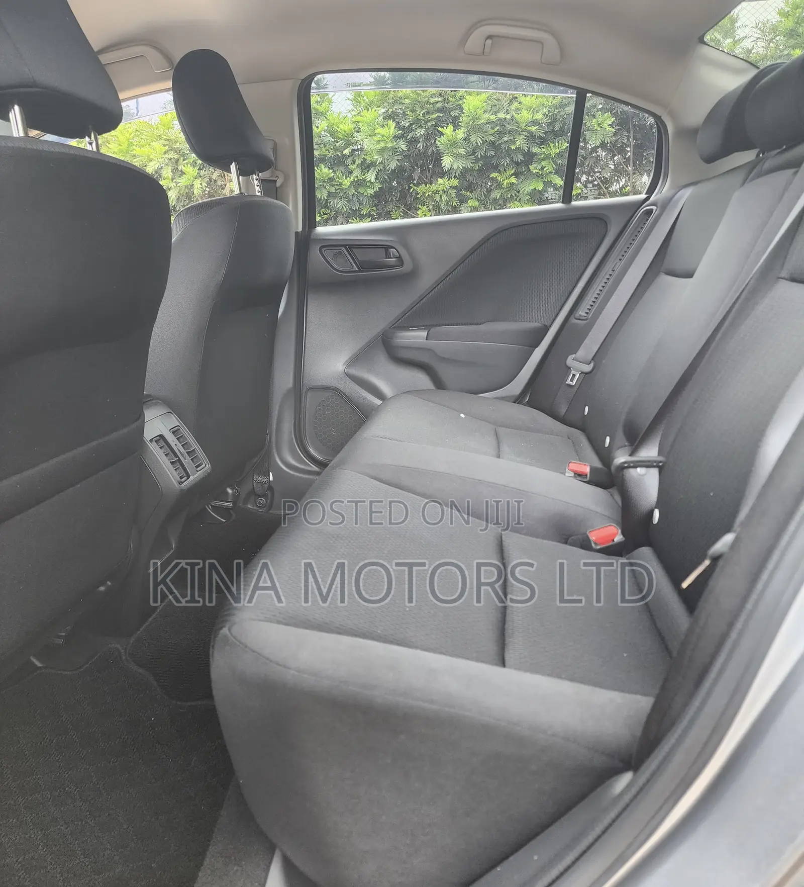 Honda Grace 2018 Silver