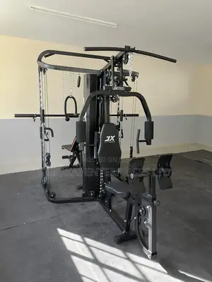 Gym Machine With Smith Machine Bar Cable Crossover