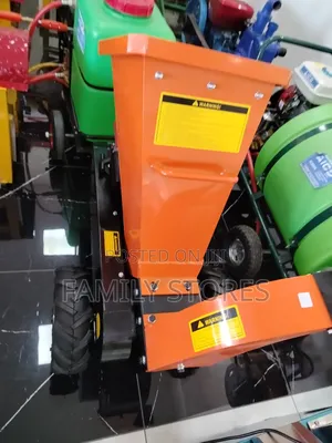 Aico Japan Petrol Powered Wood-Chipper Machine.