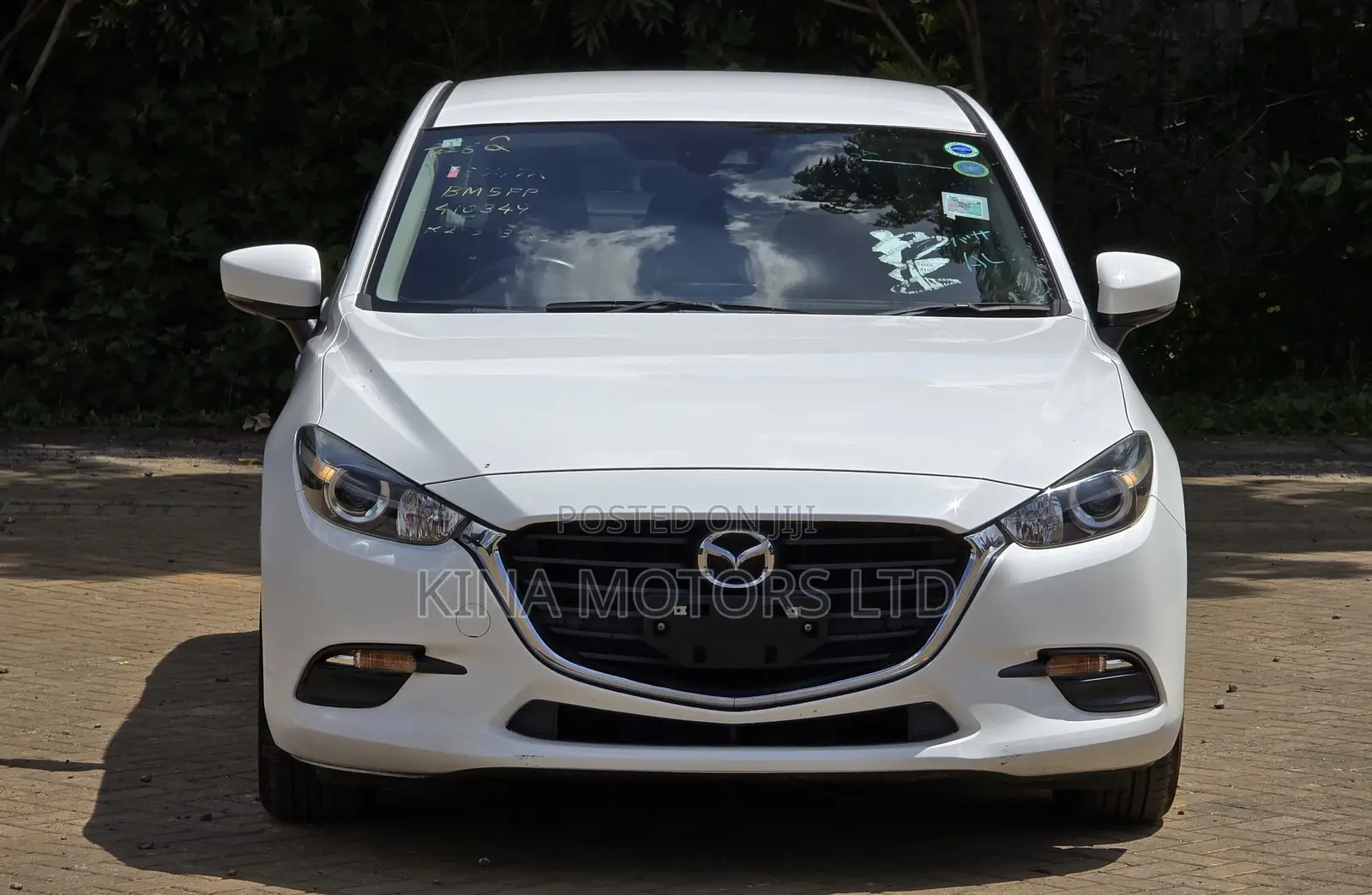 Mazda Axela 2019 Off white