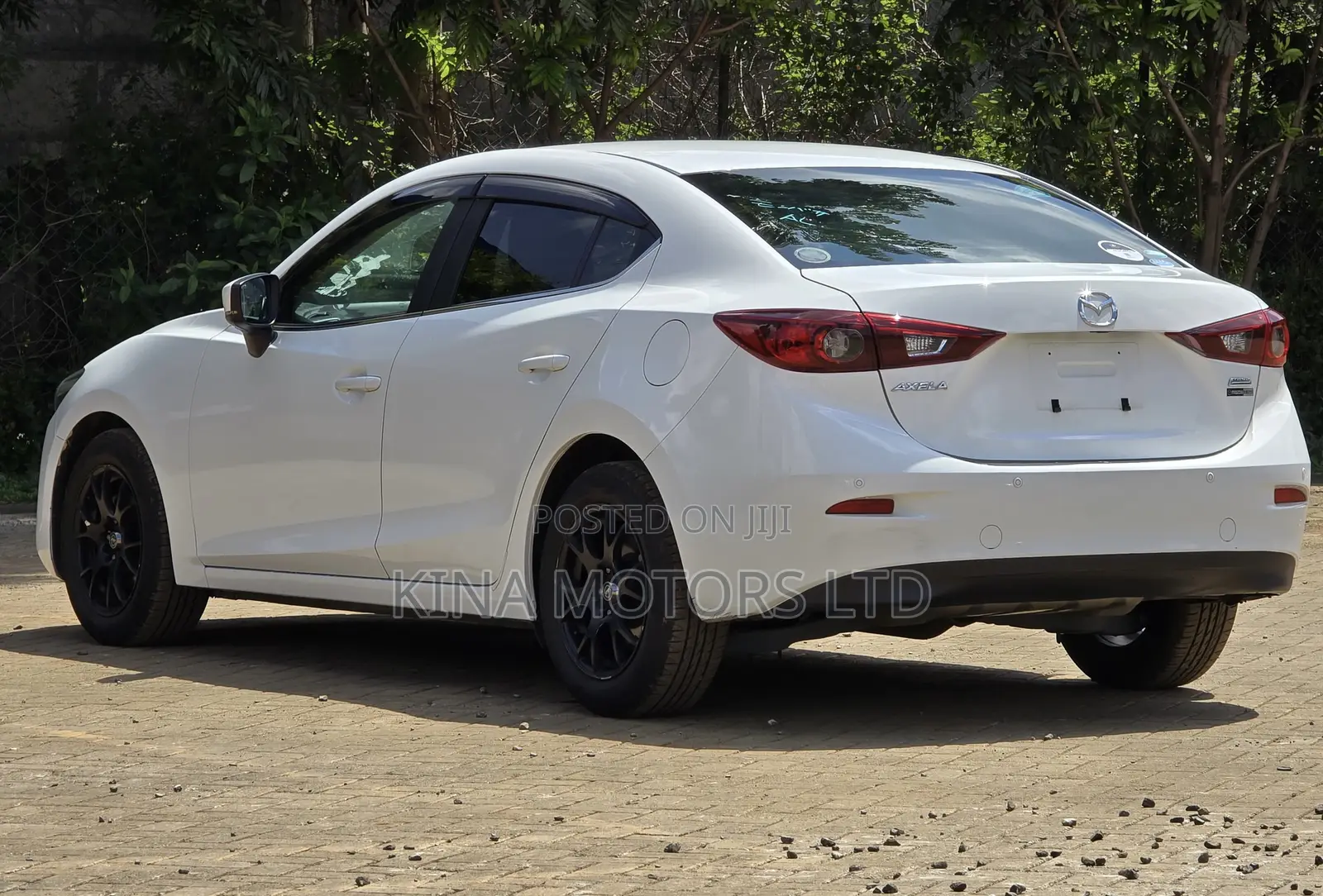 Mazda Axela 2019 Off white