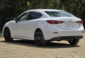 Mazda Axela 2019 Off white