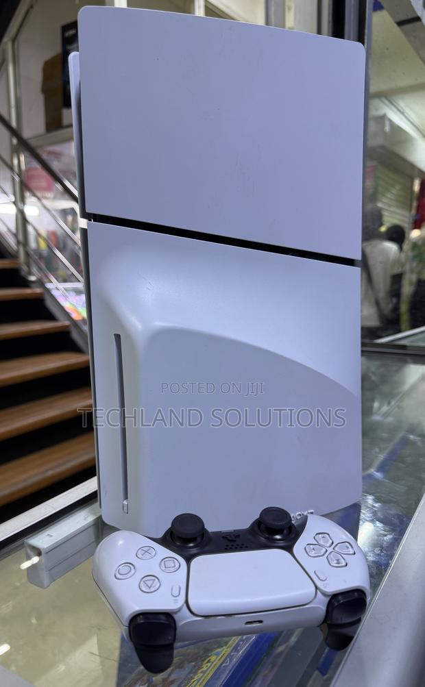 2 Months Old Sony Playstation 5 Slim Console - thumbnail 3