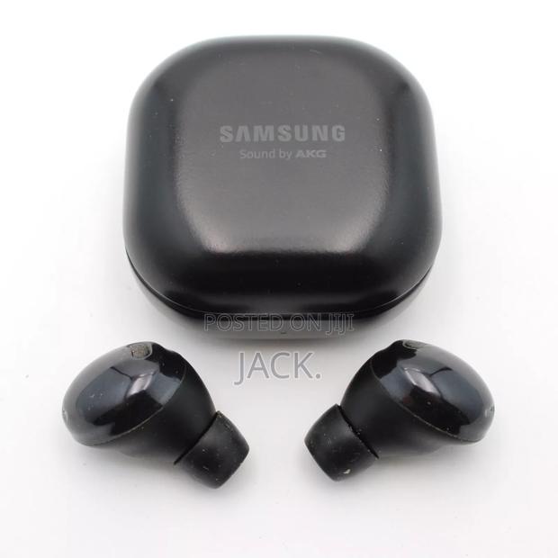 Samsung Galaxy Buds Pro – Phantom Black - main view