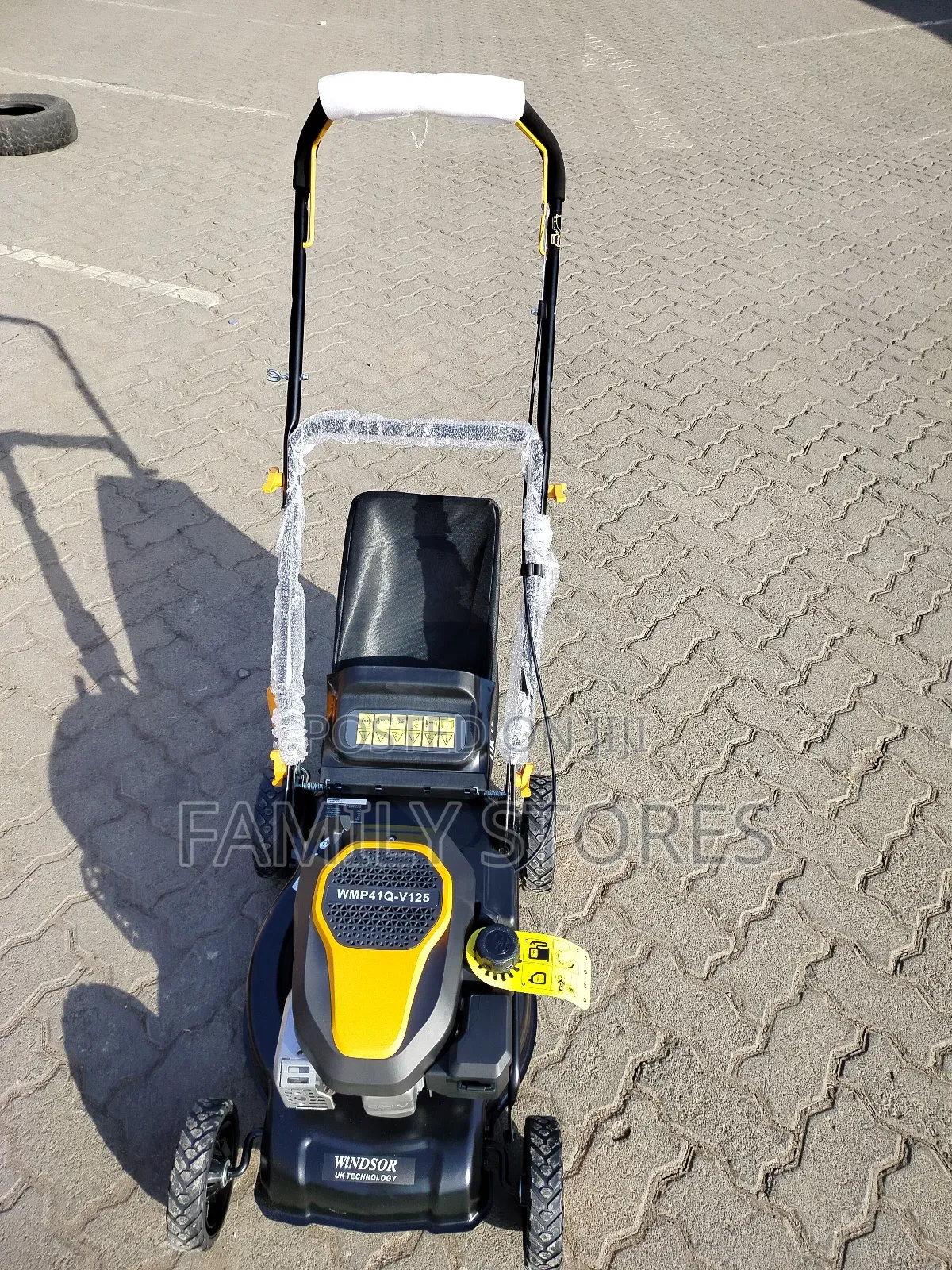 Gasoline Windsor Lawn Mower Machine