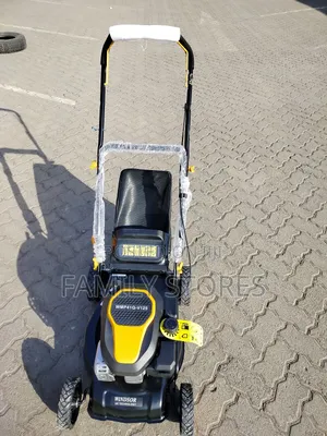 Gasoline Windsor Lawn Mower Machine