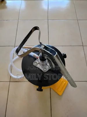 Cc Manual Pumping Machine 7litres Capacity