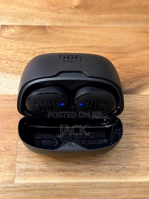 JBL Tune Buds, True Wireless Noise Cancelling Earbuds - thumbnail 5