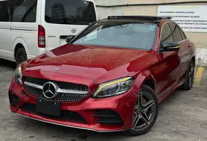 Mercedes-Benz C200 2018 Burgundy
