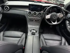 Mercedes-Benz C200 2018 Burgundy