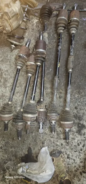 Honda Fit/Honda Insight Driveshaft