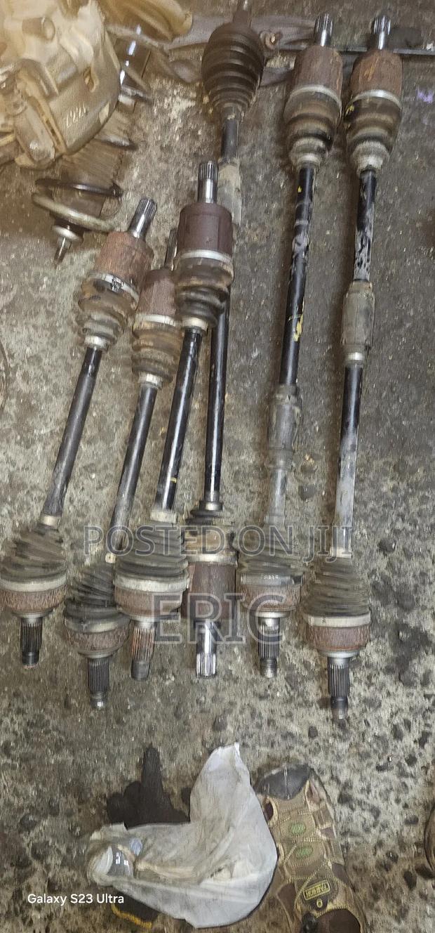 Honda Fit/Honda Insight Driveshaft
