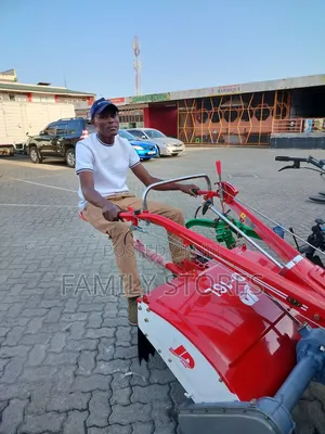 Ride on /Diesel Walking Tractor 16 Hp With Accessories.