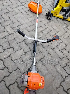 Astramilano 4-Stroke Brushcutter Machine