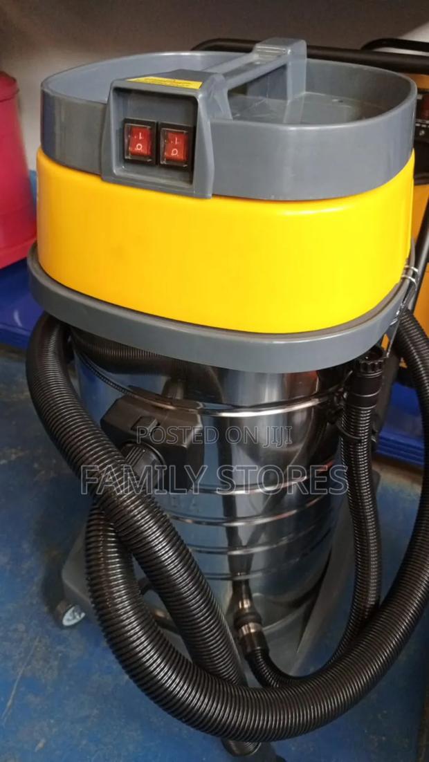 Commercial 100l Electric Vacuum Cleaner Machine.