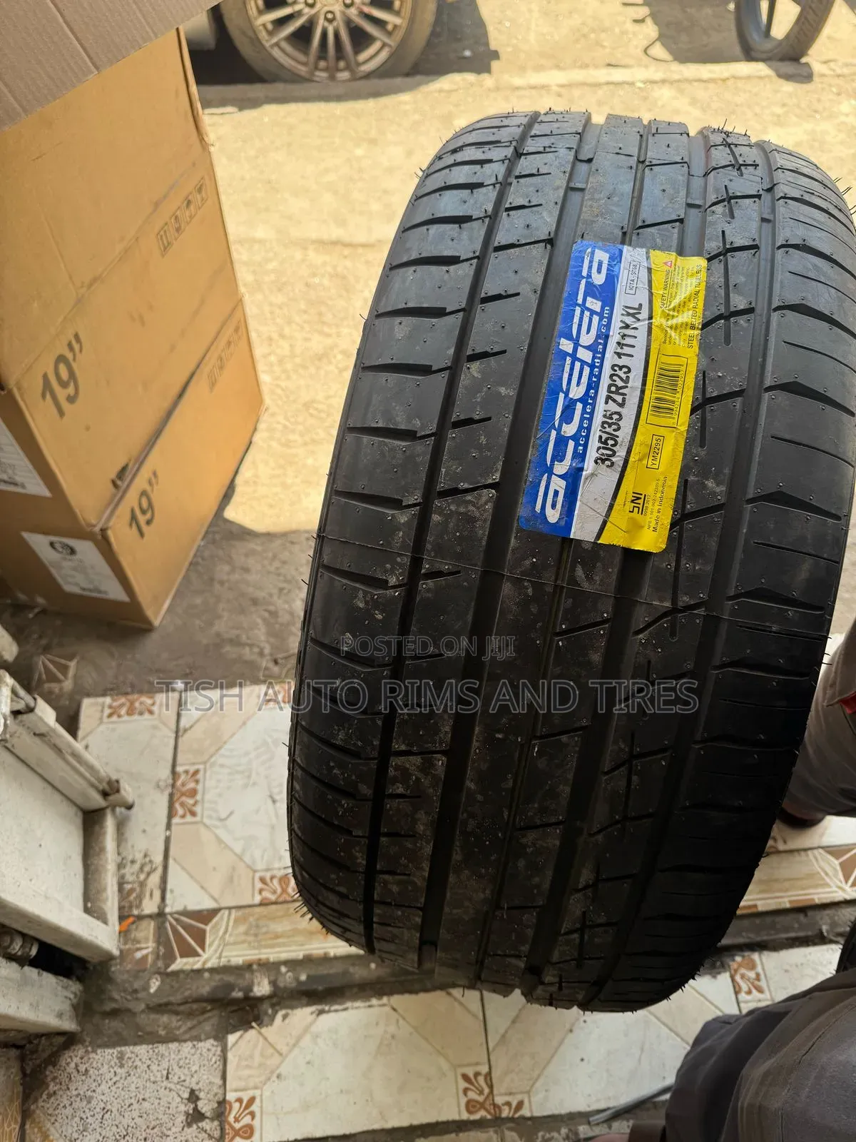 305/35zr23 Acelera