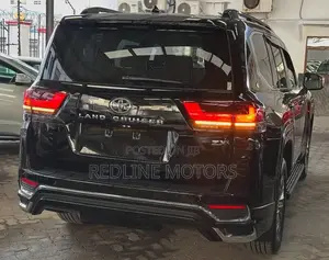 Toyota Land Cruiser 2023 Matt Black