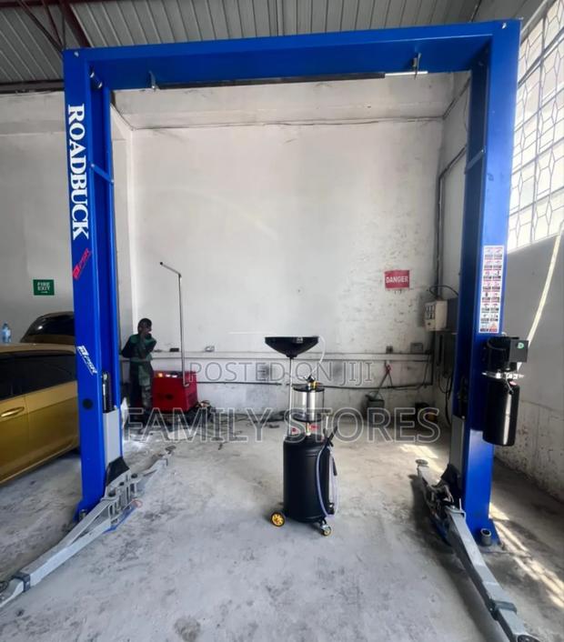 Two Post Car Lift Machine 4000kg Maximum. - thumbnail 2