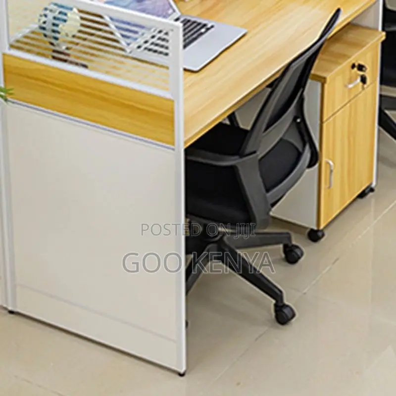 Office Desk ; 4-Way Modular Office Workstation