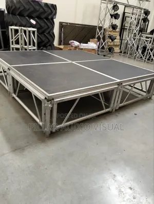 Hire Imported Raised Dias/Stage!Stage! Dias