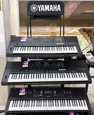 Yamaha PSR S273 Keyboard Plus Free Adapter