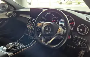 Mercedes-Benz C180 2018 Blue