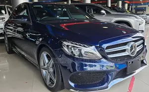 Mercedes-Benz C180 2018 Blue
