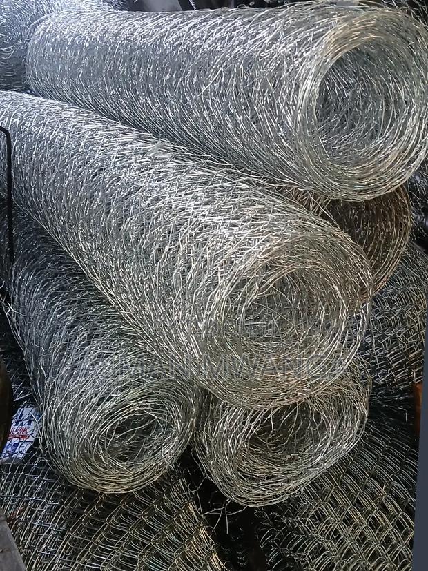 Galvanised Wire Mesh Medium Gauge 12.5g