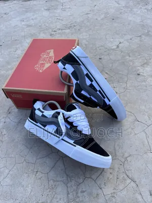 Print Knu Vans Black and White
