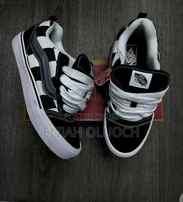Print Knu Vans Black and White - thumbnail 2