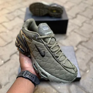 Nike Airmax Tailwind 
Sizes 40-45