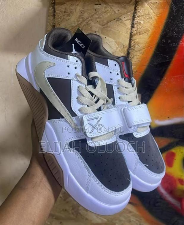 Jordan Jumpman and Travis Scott - main view