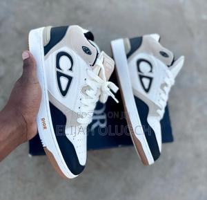 Christian Dior's Mid-TopSizes 39-45 - main view