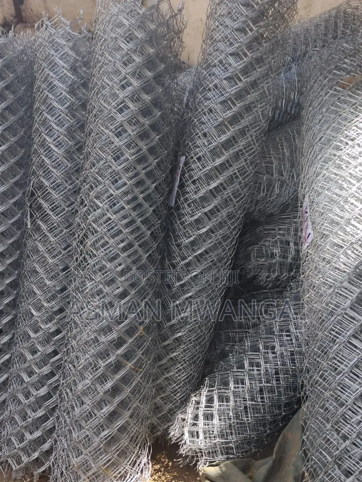 Galvanized Chainlink 6foot With Barbed
