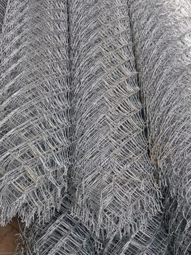 Quality Galvanized Chainlink Heavy Gauge 10gauge - thumbnail 2
