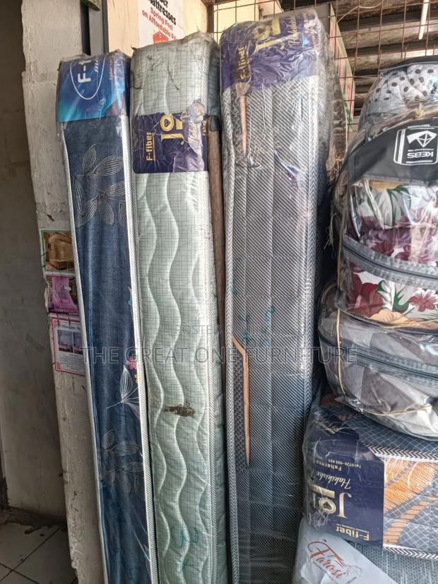 Unique Firm Fibre Matress 4 by 6 Cf4e