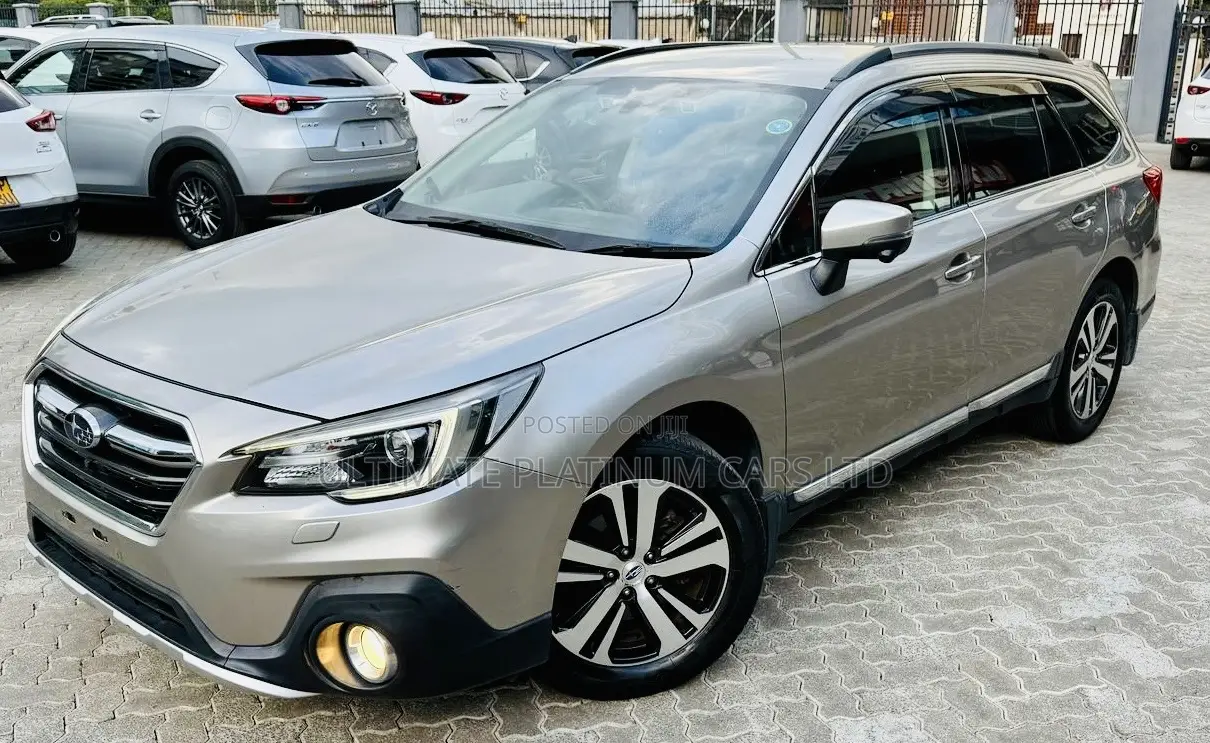 Subaru Outback 2.5i Limited AWD 2018 Gold