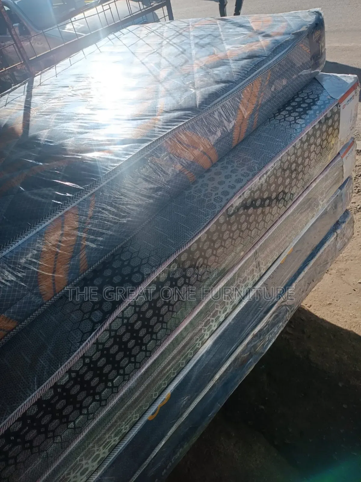 Modern Hypoallergenic Fibre Matress 5 by 6 Df4w