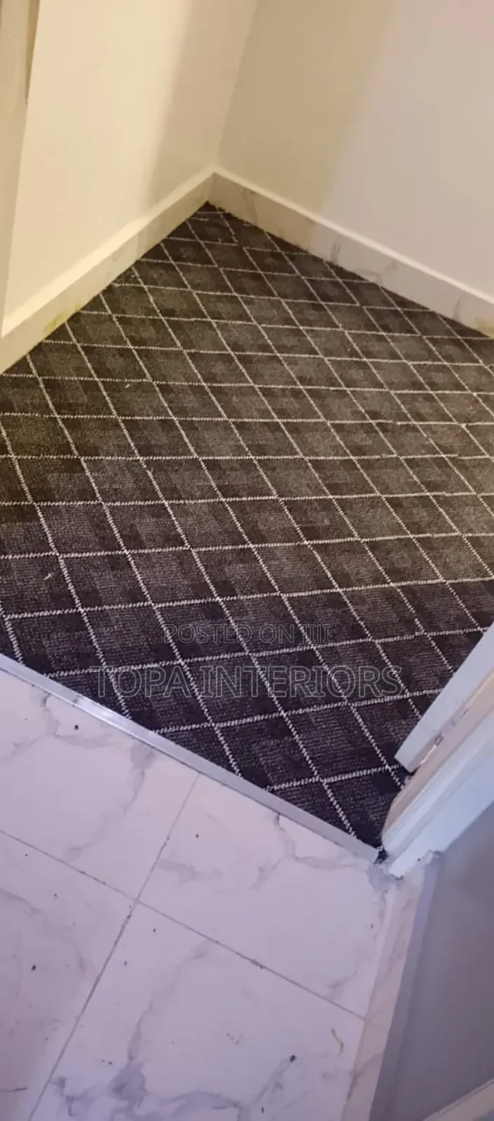 Checkered Office Floor Carpets and Church Floor Carpets